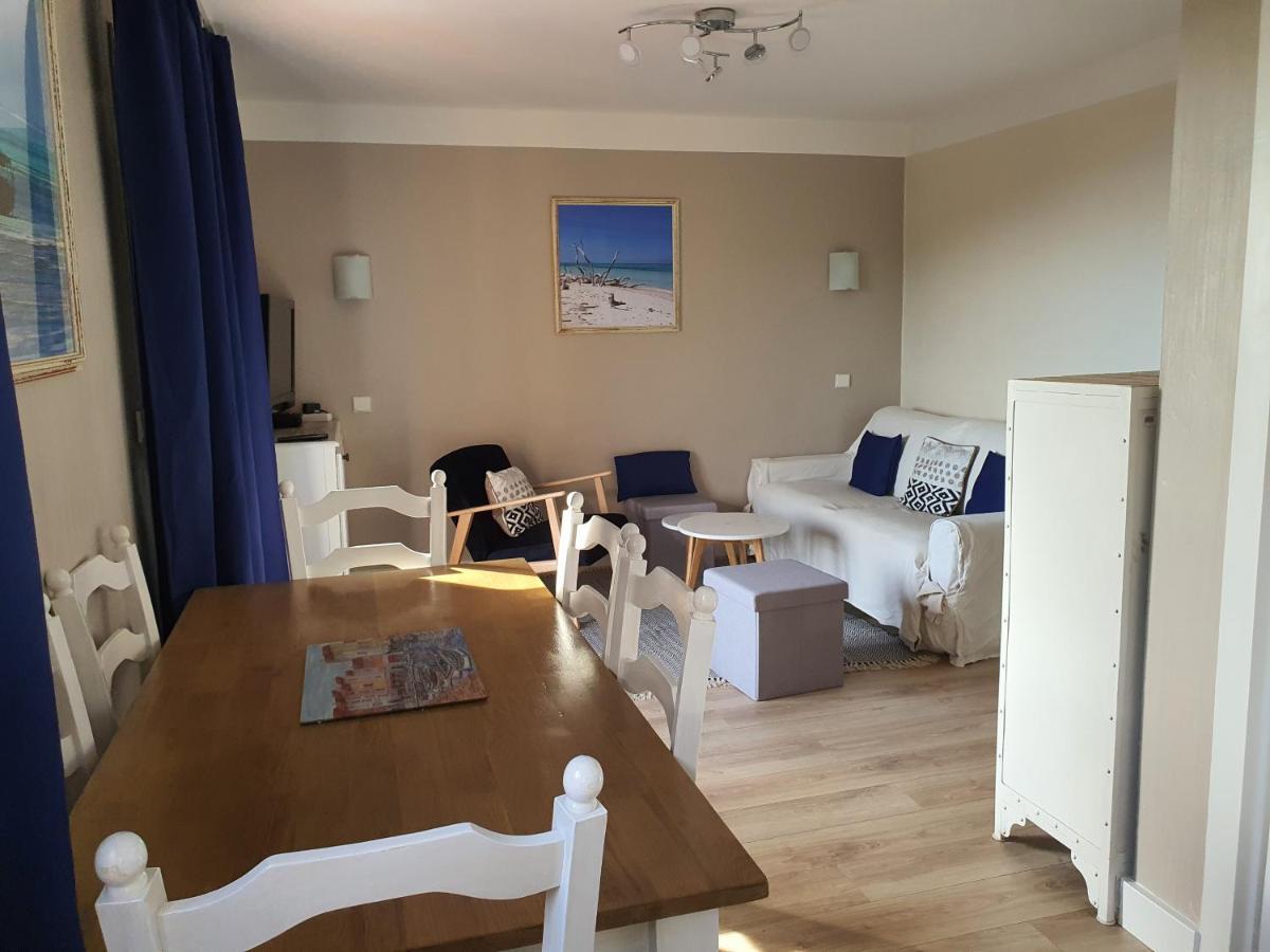 Les Issambres Appart 6 Pers Grande Terrasse Superbe Vue Mer Et Golfe De Saint Tropez, Piscine Ngoại thất bức ảnh