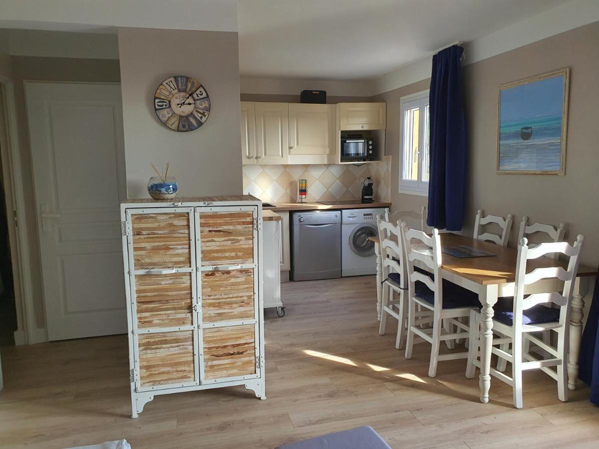 Les Issambres Appart 6 Pers Grande Terrasse Superbe Vue Mer Et Golfe De Saint Tropez, Piscine Ngoại thất bức ảnh